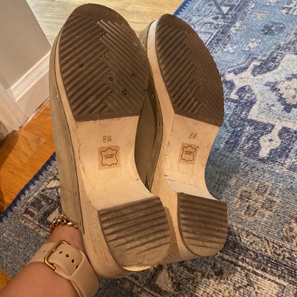Loft taupe suede clogs; size 8M - Picture 4 of 4